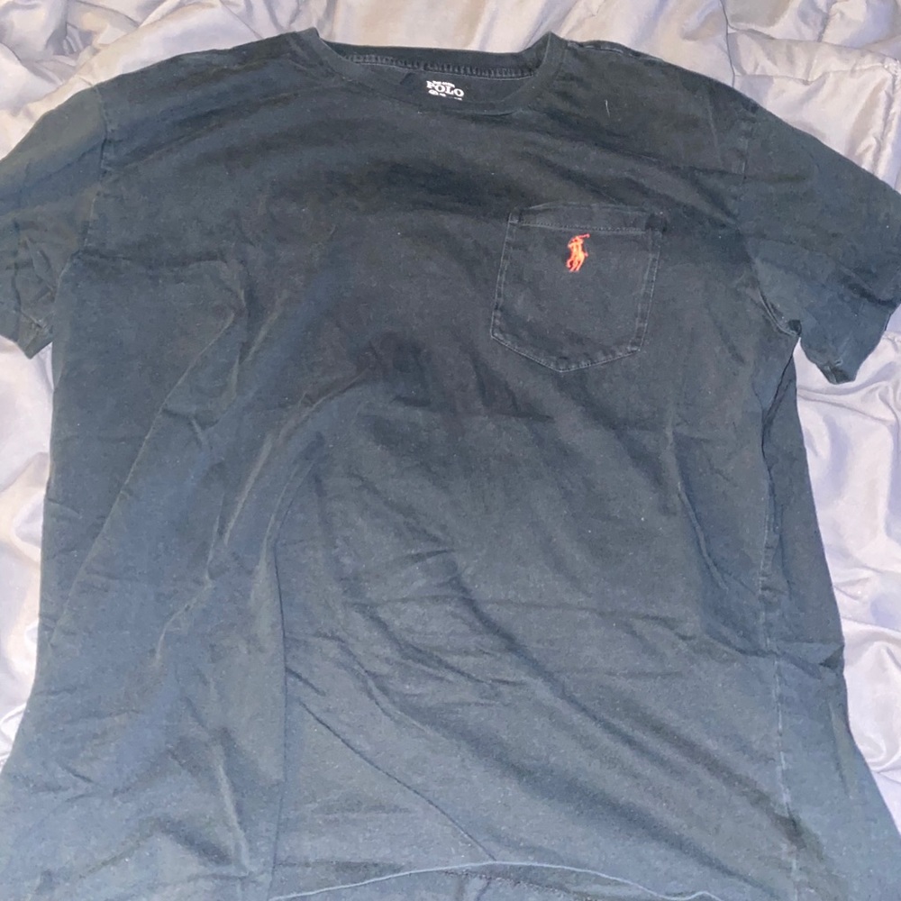 Men’s polo Ralph Lauren black t-shirt with pocket.